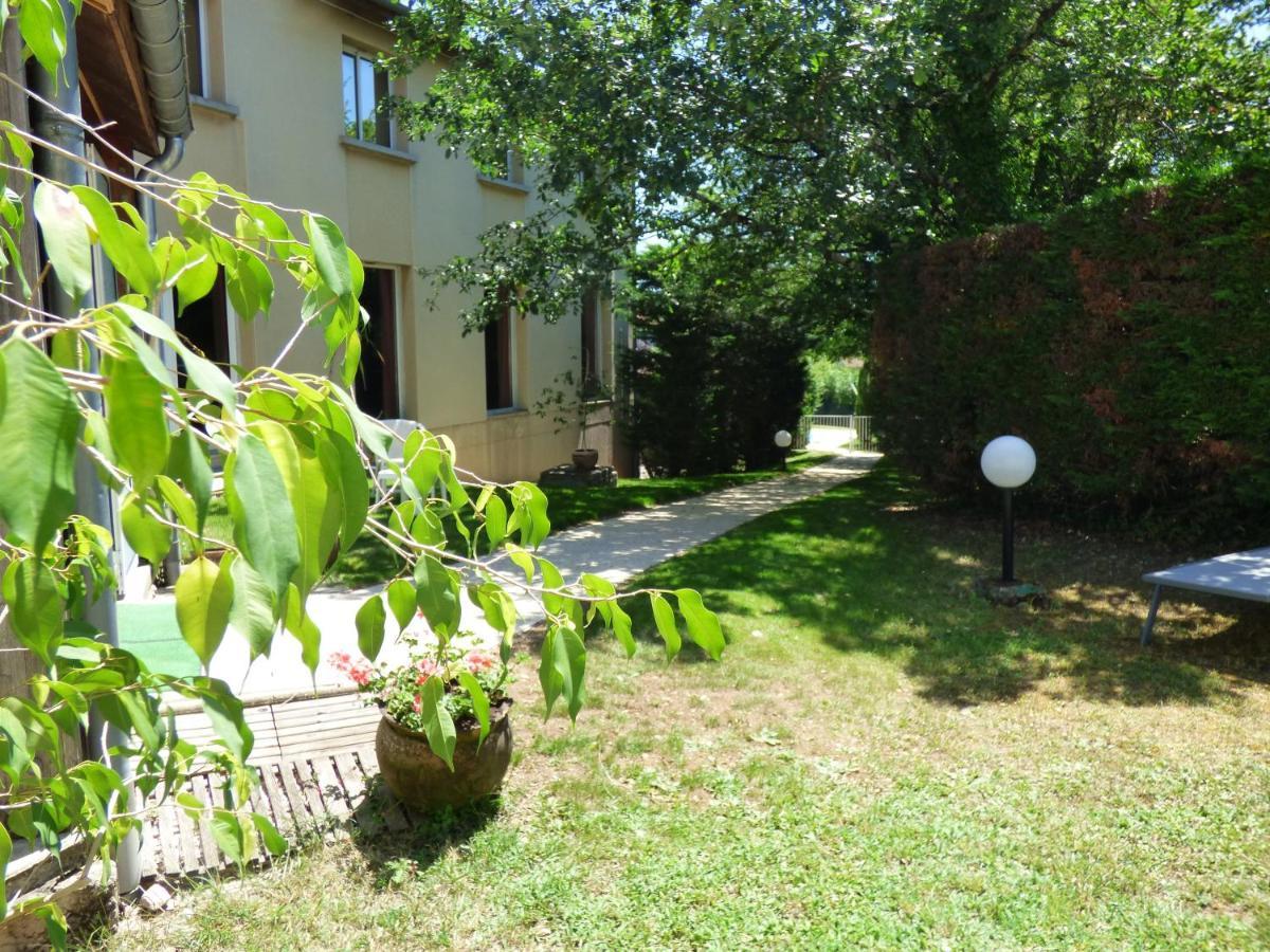 Inspiration By Balladins Villefranche-De-Rouergue Exterior foto